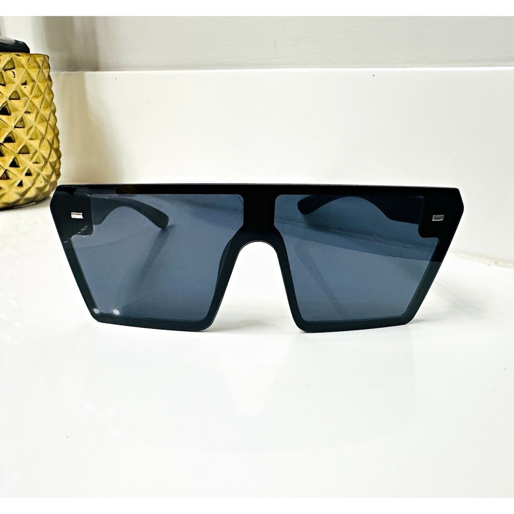 Black Square Shield Sunglasses Solid Plastic Frame Dark Tinted Lenses Unisex